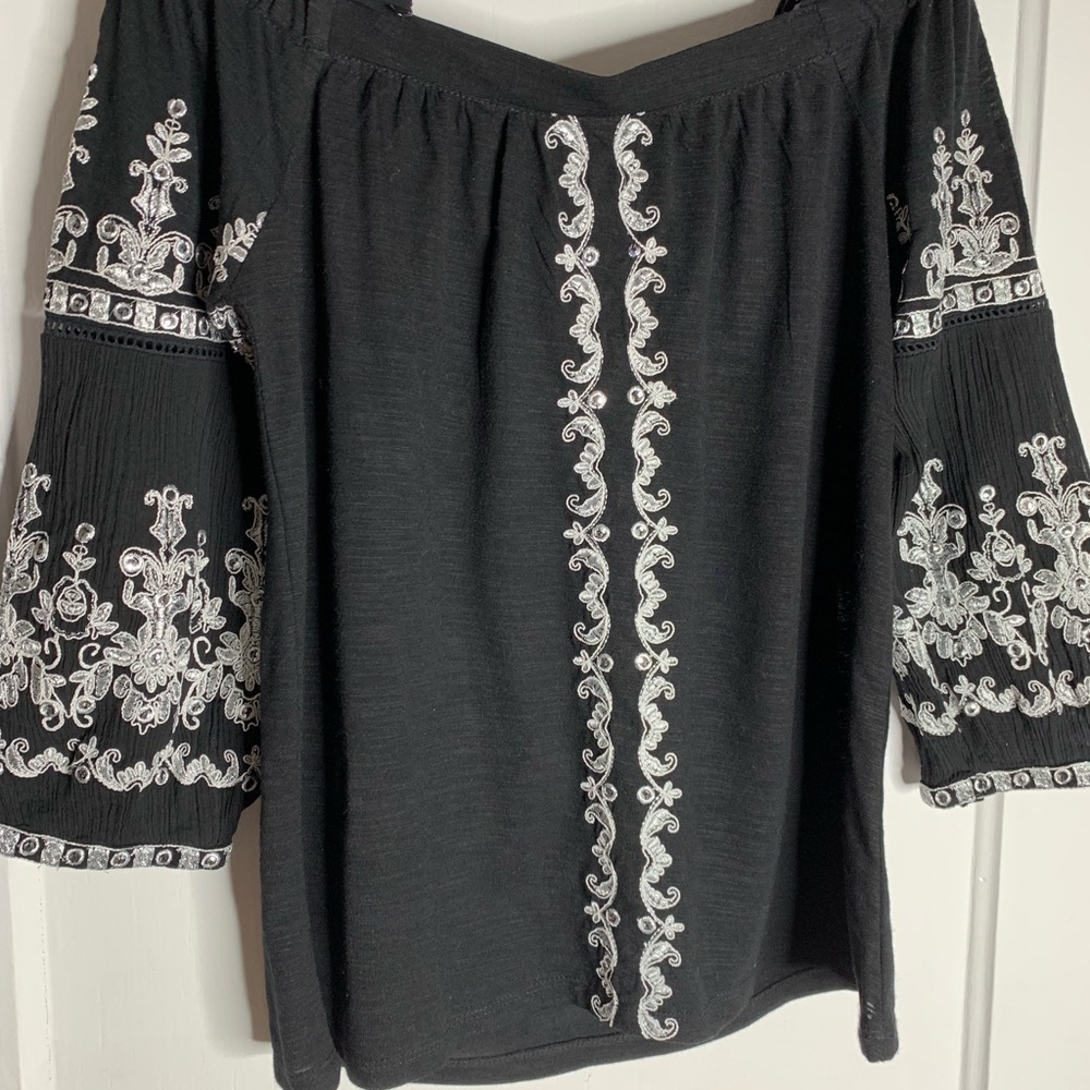 Black and White Inc. shirt